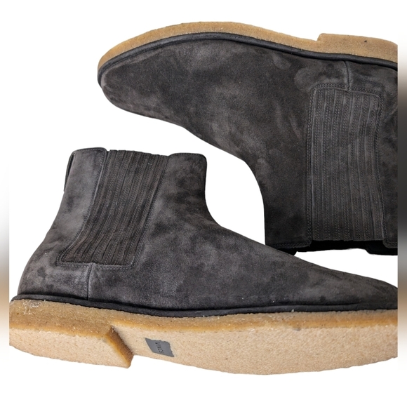 VINCE Beacon Brown Suede Chelsea Boots...Size ..EU 45.5...US 11.5 main image 3